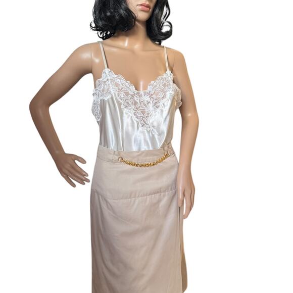 Celine Paris Khaki pencil skirt with gold embellishments size 36 small - Picture 16 of 16